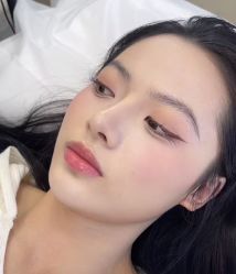 -韩美绣·骨相纹眉·洗眉美瞳线