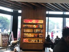 -星巴克臻选(莘庄仲盛店)