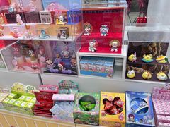 -名创优品(万达广场河东店)