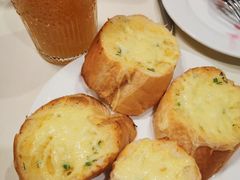 奶酪蒜面包-老井俄式餐厅