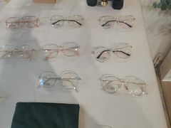 -肆兮眼镜·蔡司·徕卡战略合作店(大坪店)