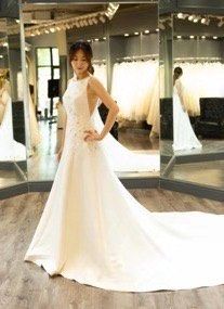 -深白婚纱艺术馆(王府壹号店)