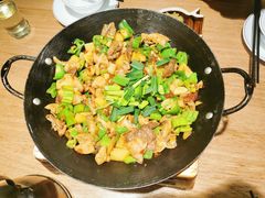 -聚鑫朋酸菜肥肠(文艺路口店)