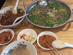 -杨三孃跷脚牛肉(中粮鸿云悦街店)