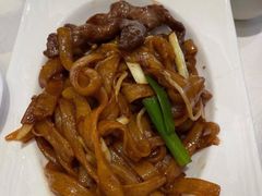 干炒牛河-稻香酒家·34年老字号·港式粤菜(汉街店)