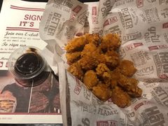-The Habit Burger Grill 哈比特汉堡(复兴soho店)