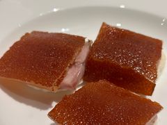 鸿运乳猪全体-万豪金殿(香港JW万豪酒店)