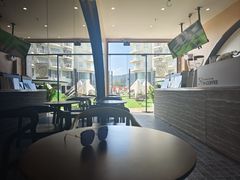 -本来不该有·鲜果咖啡(大梅沙店)