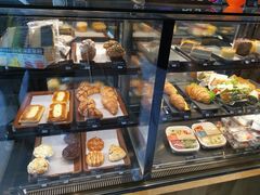 -星巴克臻选(莘庄仲盛店)