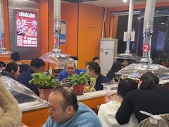 -哈尔滨小酒馆·鲜肉现穿自助烧烤(康新花园店)