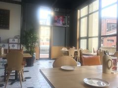 -LENBACH兰巴赫西餐啤酒坊(大连东港店)