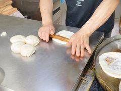 -安工大饼庞家肉饼