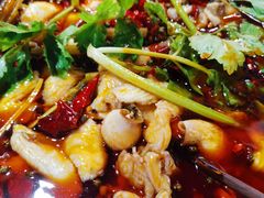 -蛙一刀·麻椒鱼火锅(金仙桥店)