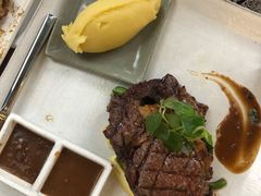 -Palate Angkor Restaurant & Bar