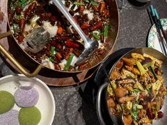-渔语鱼新川菜Bistro(万象天地店)