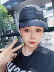 -手牵手美甲