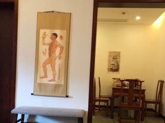 -灸春堂·艾灸·痛症·整脊连锁(之江银泰店)