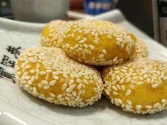 -张氏宽窄巷成都名小吃(王府井二店)