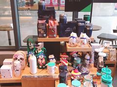 零售区-星巴克(天津东江道香年广场店)