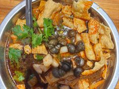-柳州肥姨妈大骨螺蛳粉(江宁万达店)