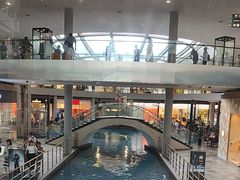 -滨海湾金沙购物商场