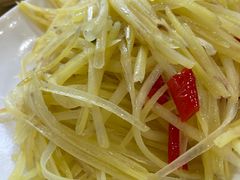 -邛海风味特色菜馆