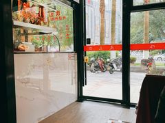 -广东仔港式茶餐厅(银泰店)