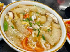 鱼皮酸辣汤-旺达小吃•三十年福州菜(正大广场店)