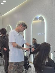 -型色沙龙 Color Salon