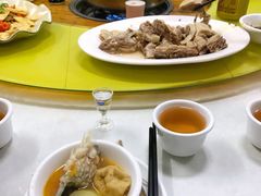 -山坑河鲜(昆仲楼店)