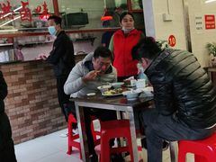 大堂-猪脚洪隆江猪脚饭