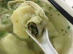 -潘国仙耳光馄饨(黄家阙路店)