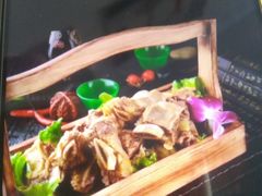 -顶顶汤火牛排火锅·经典铜锅涮肉