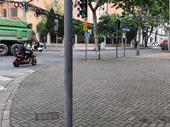 -维吾尔餐厅(宜山路店)