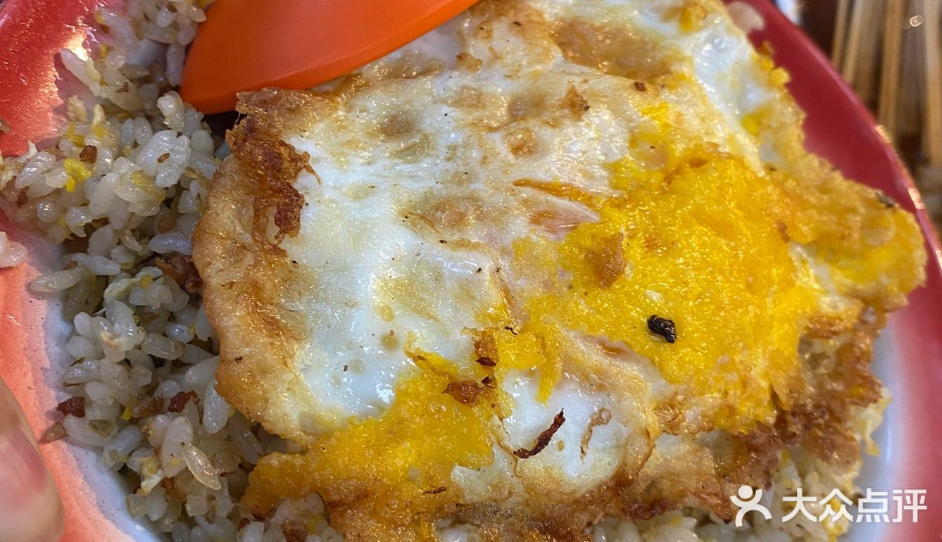 巷子里的美食 | 陆有有乐山红油串串厂