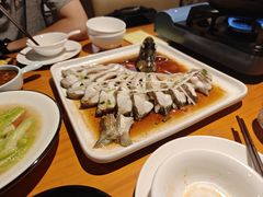 -莲餐厅·湖北菜·潜江小龙虾店(愚园路店)