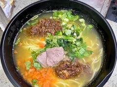 -一品飘香米线(一中总店)