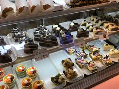 -樱花糕坊(凯德广场店)