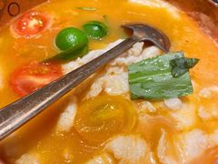 版纳野果酸汤鱼-云海肴·汽锅鸡·云南菜(广安门天虹店)