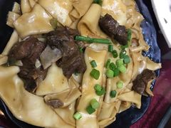 -壹阁胡羊焖饼(特色小吃街店)