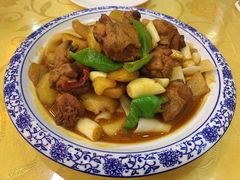 新疆大盘鸡-新疆巴州金丝特餐厅(大钟寺店)