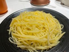 酸辣土豆丝-谷丽麦馕新疆菜·清真(步步高梅溪新天地店)