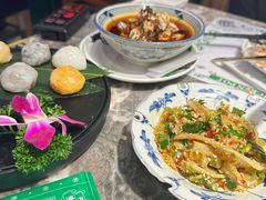 -禄婶鸡煲·打边炉