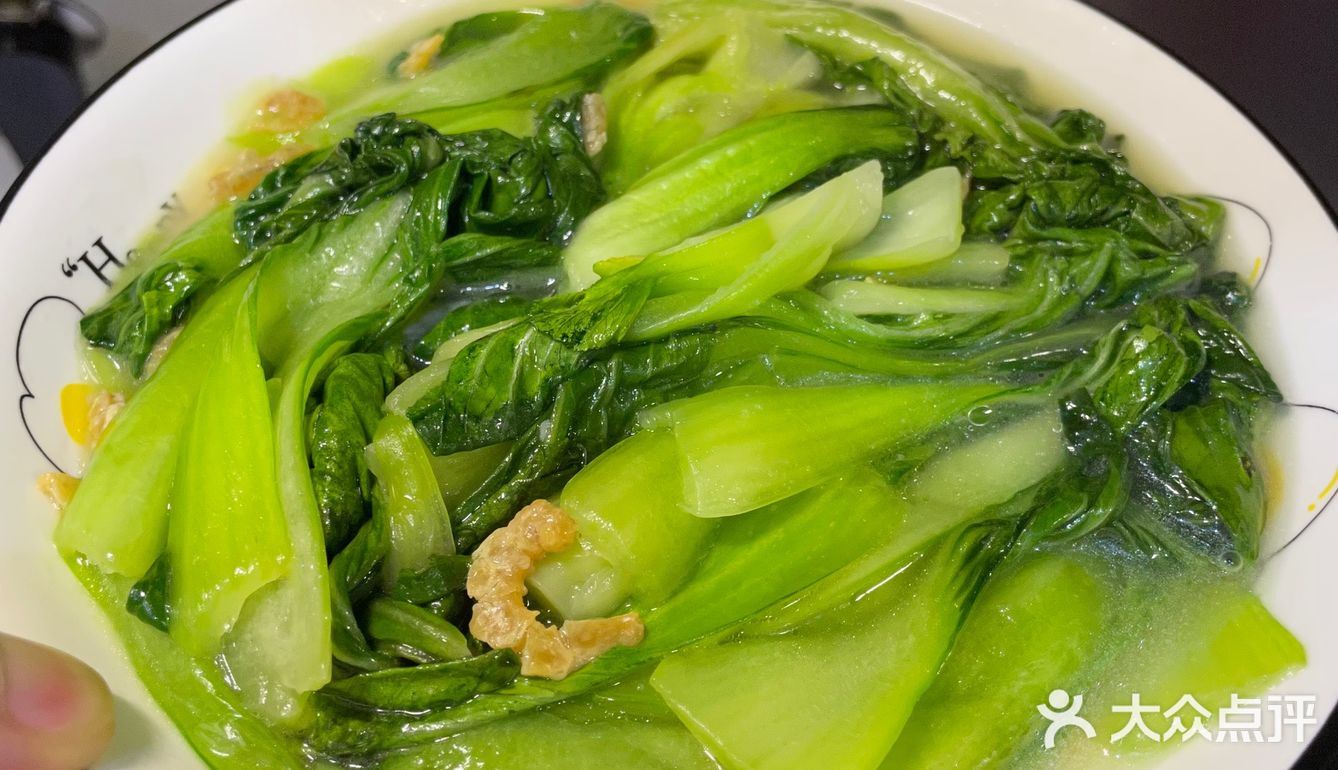 馄炖 鸡蛋饼 大蒜鸡蛋 青团都不错呦