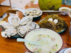 -老何家后安粉·糟粕醋海鲜火锅(三亚湾椰梦长廊店)