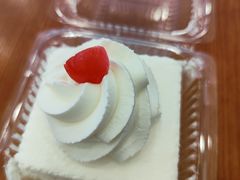 鲜奶小方蛋糕-红宝石·鲜奶小方·海派西点房(南丹店)