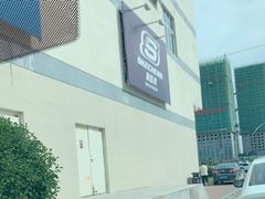 -杉杉奥特莱斯广场(哈尔滨店)