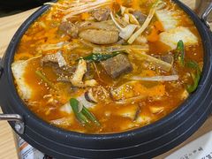 排骨火锅-24 新村雪浓汤(长白山烤肉店)