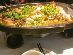 -江边城外烤全鱼(世茂广场店)