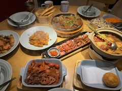 -蜜桃餐厅·伴山(海岸城店)